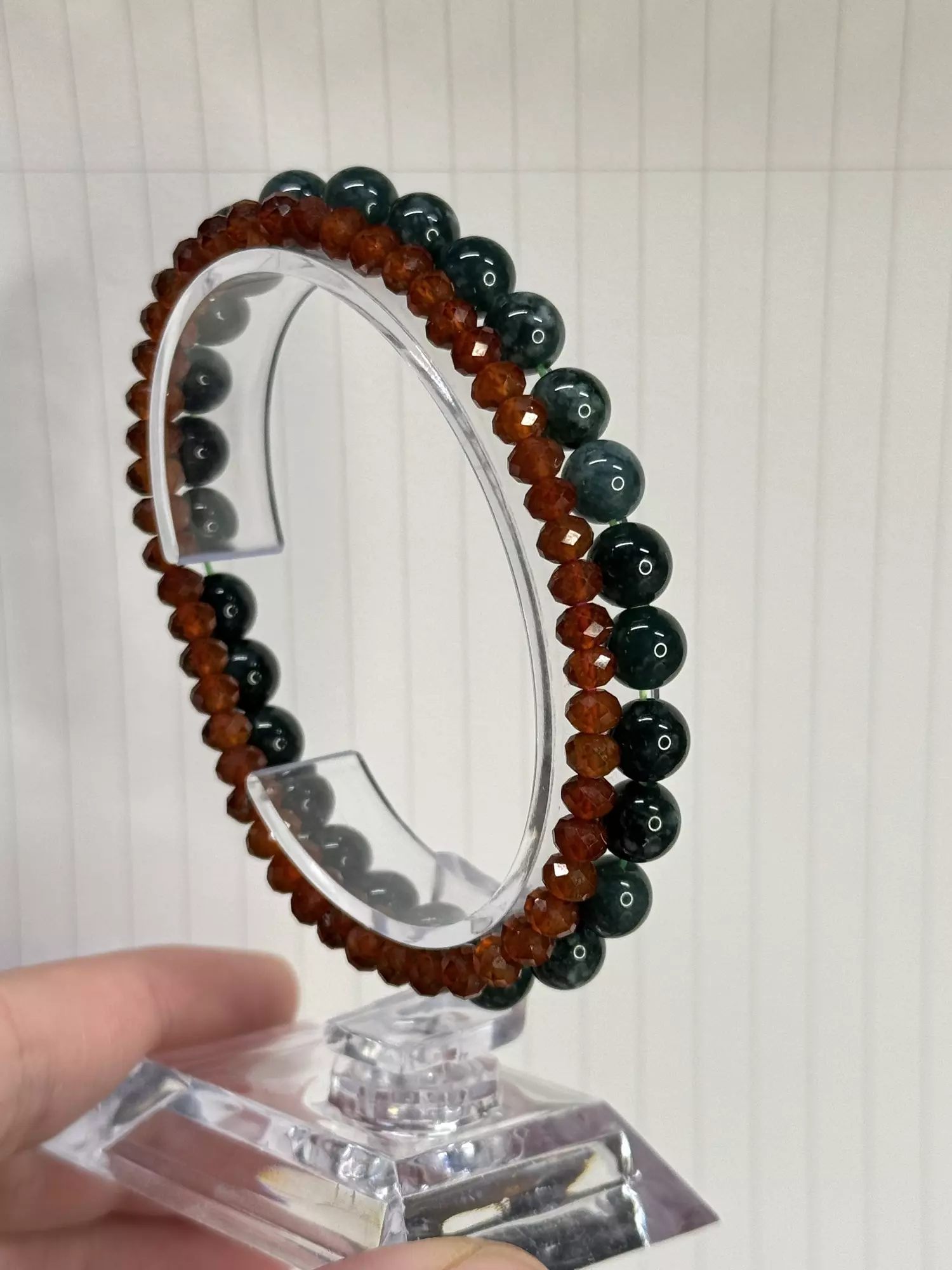 plant/$20| Jade 8mm ($10) + Orange Garnet 5mm ($10)-0