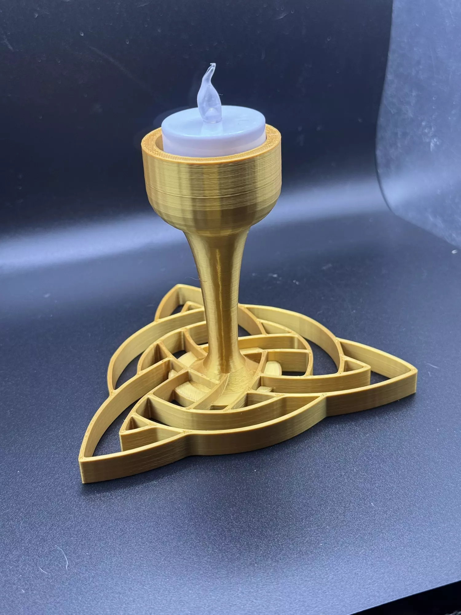 plant/Celtic knot candle holder-0