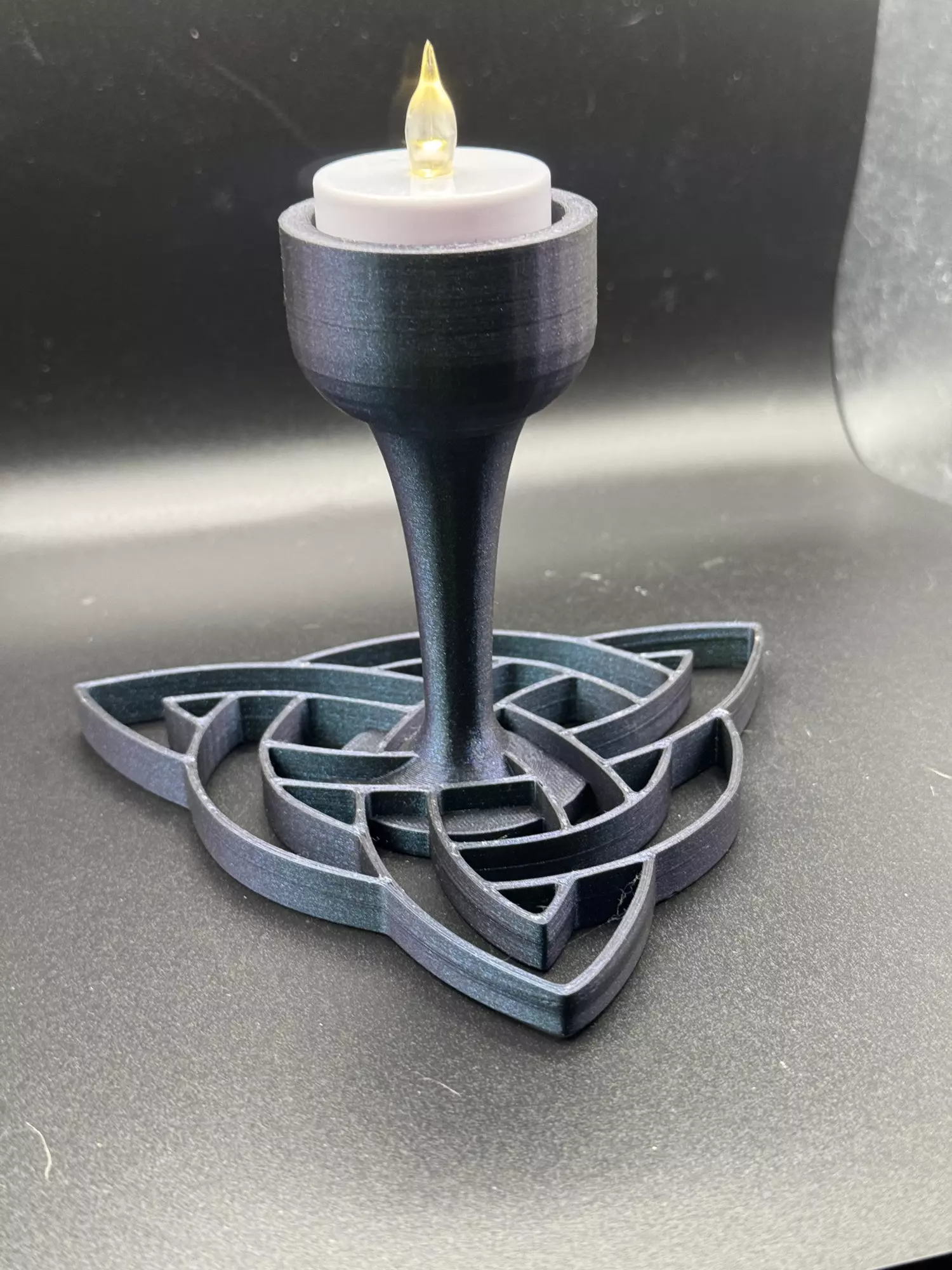 plant/Celtic onot candle holder-0