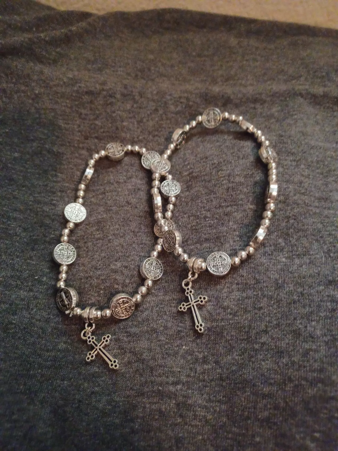 plant/Silver prayer bracelet in  w/ cross-0