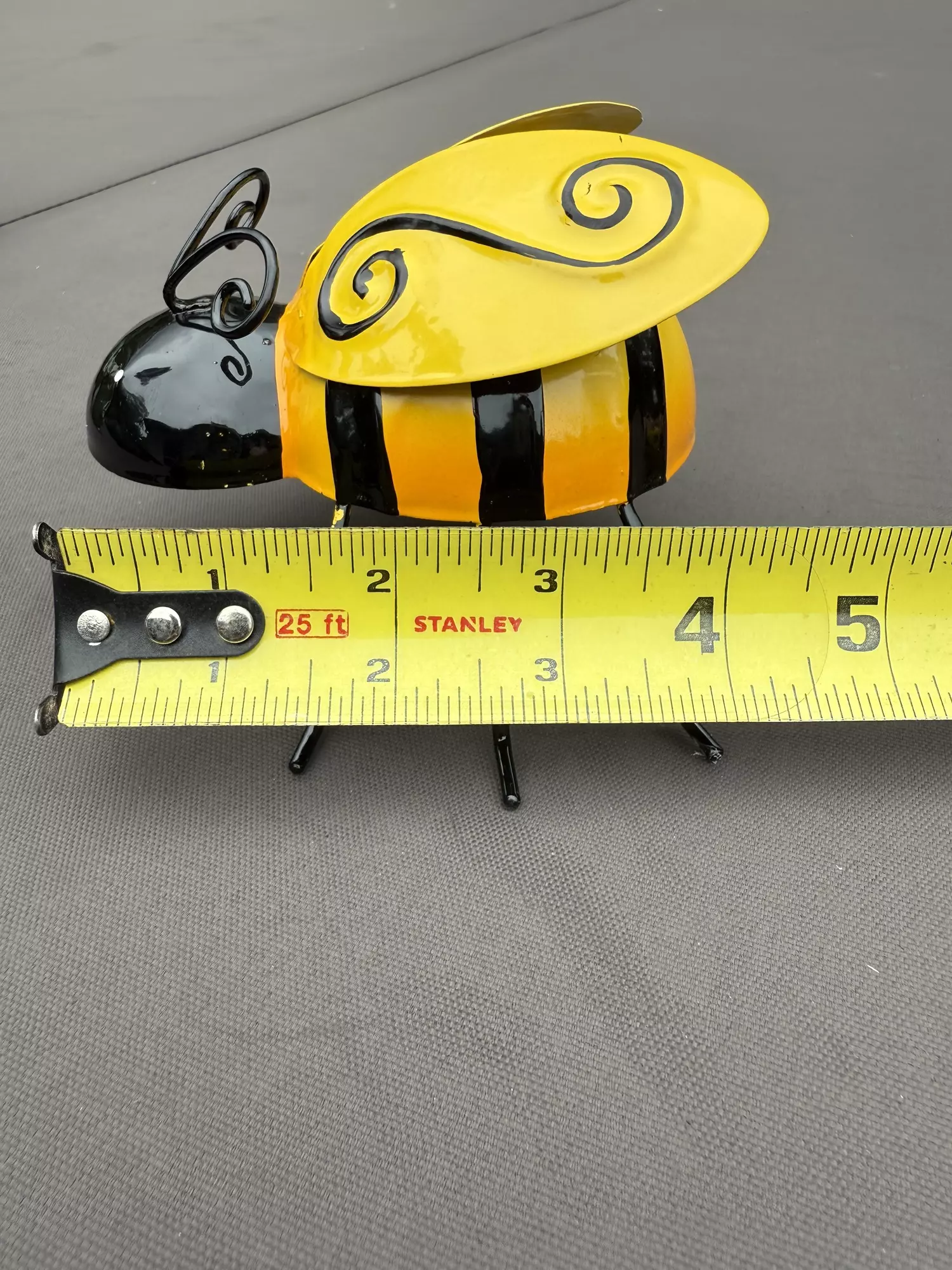 plant/LARGE BUMBLE BEE DECORATION-1