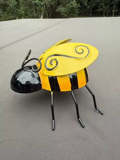 plant/LARGE BUMBLE BEE DECORATION-0-thumbnail