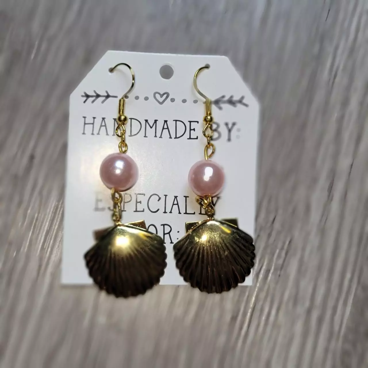 plant/Pink shell earrings-1