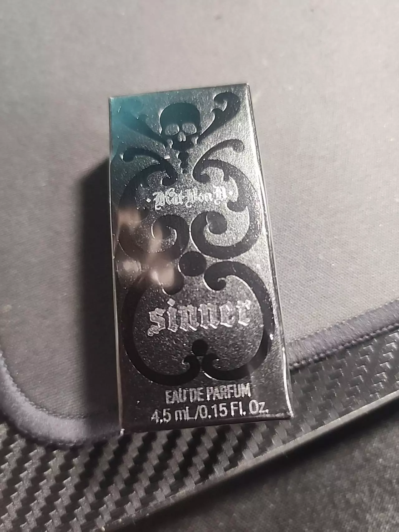plant/Kat von D sinner 4.5ml-0