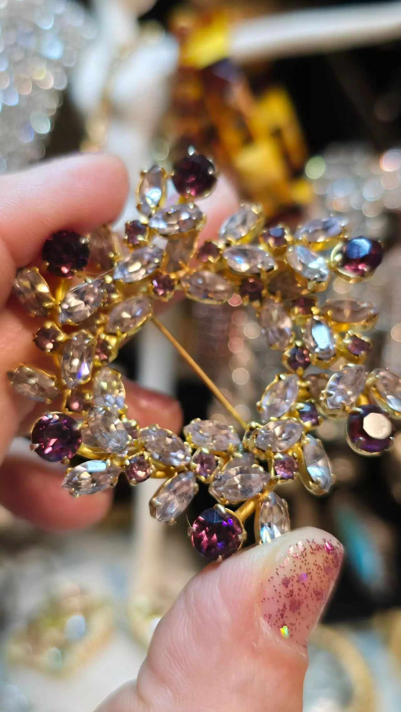 plant/Beautiful crystal glas Vintage Brooch -0