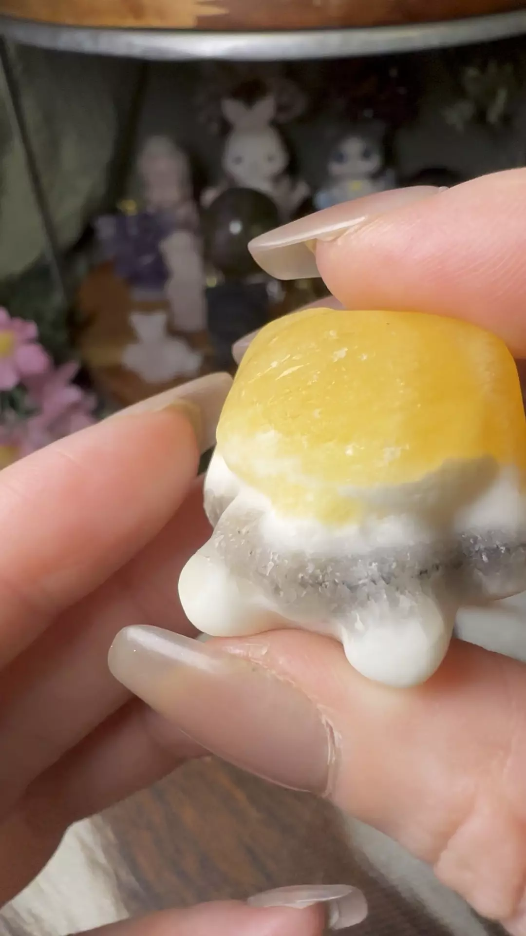plant/Dendrite Yellow Calcite Sanrio Cinnamoroll-0