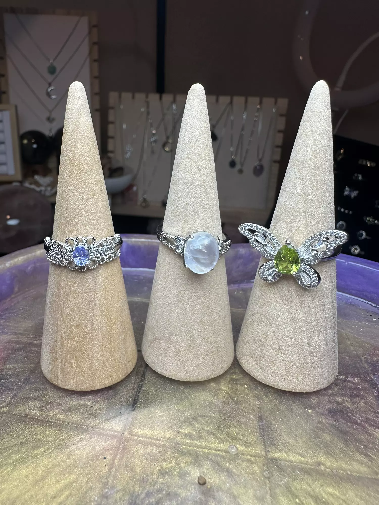 plant/adjustable ring bundle tanzi, moonstone & peridot-0
