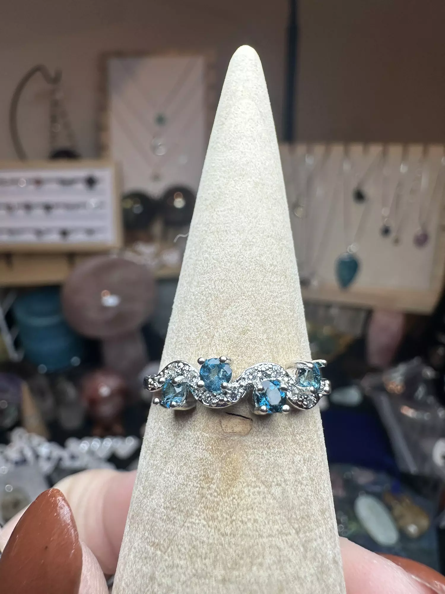 plant/adjustable ring bundle emerald, silver sheen & london blue topaz-3