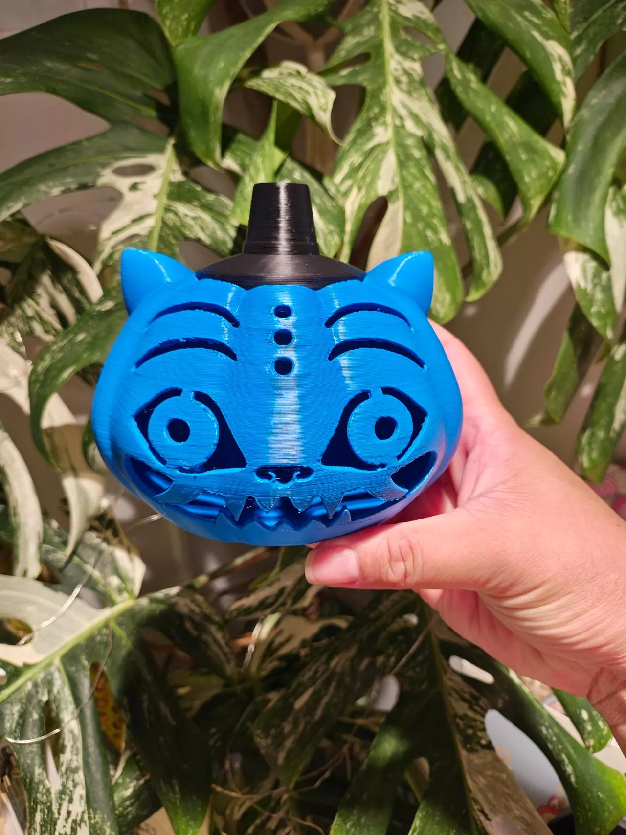 plant/KPop Demon Hunters Derpy Tiger Pumpkin-0