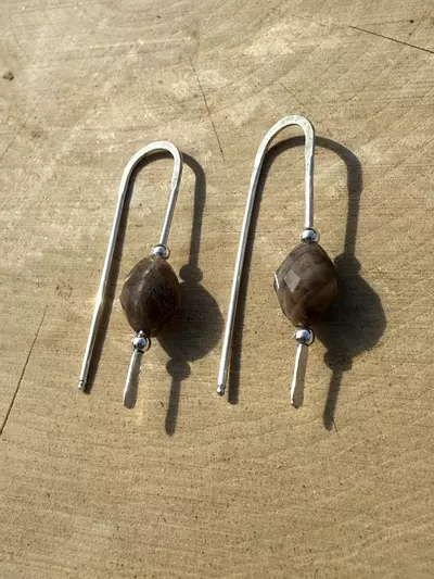 plant/BLACK MOONSTONE STERLING SILVER EARRING-0-thumbnail