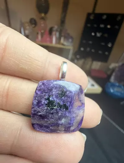 plant/charoite pendant-0-thumbnail