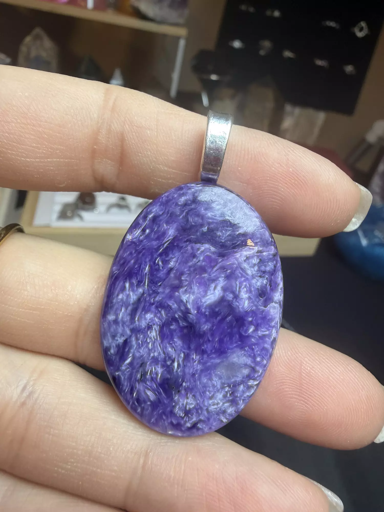 plant/charoite pendant -0