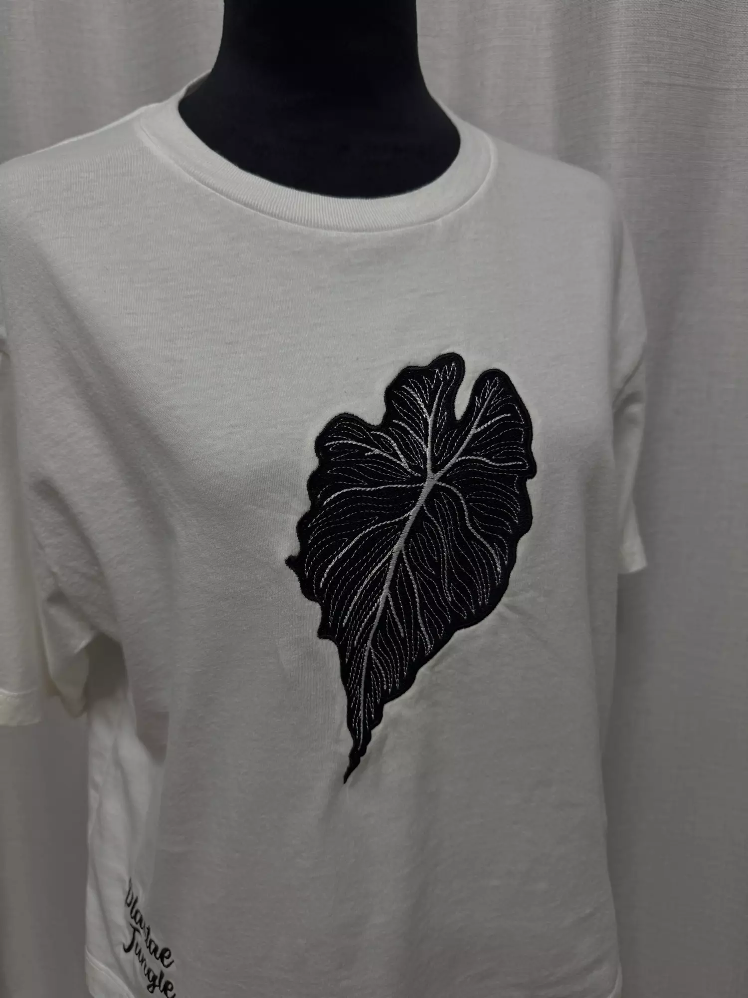 plant/Alocasia’Venom’ - Large  - white - boxy Shirt-1