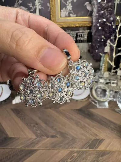 plant/$10| Lab Pendant w. Free Chain Style #1-0-thumbnail