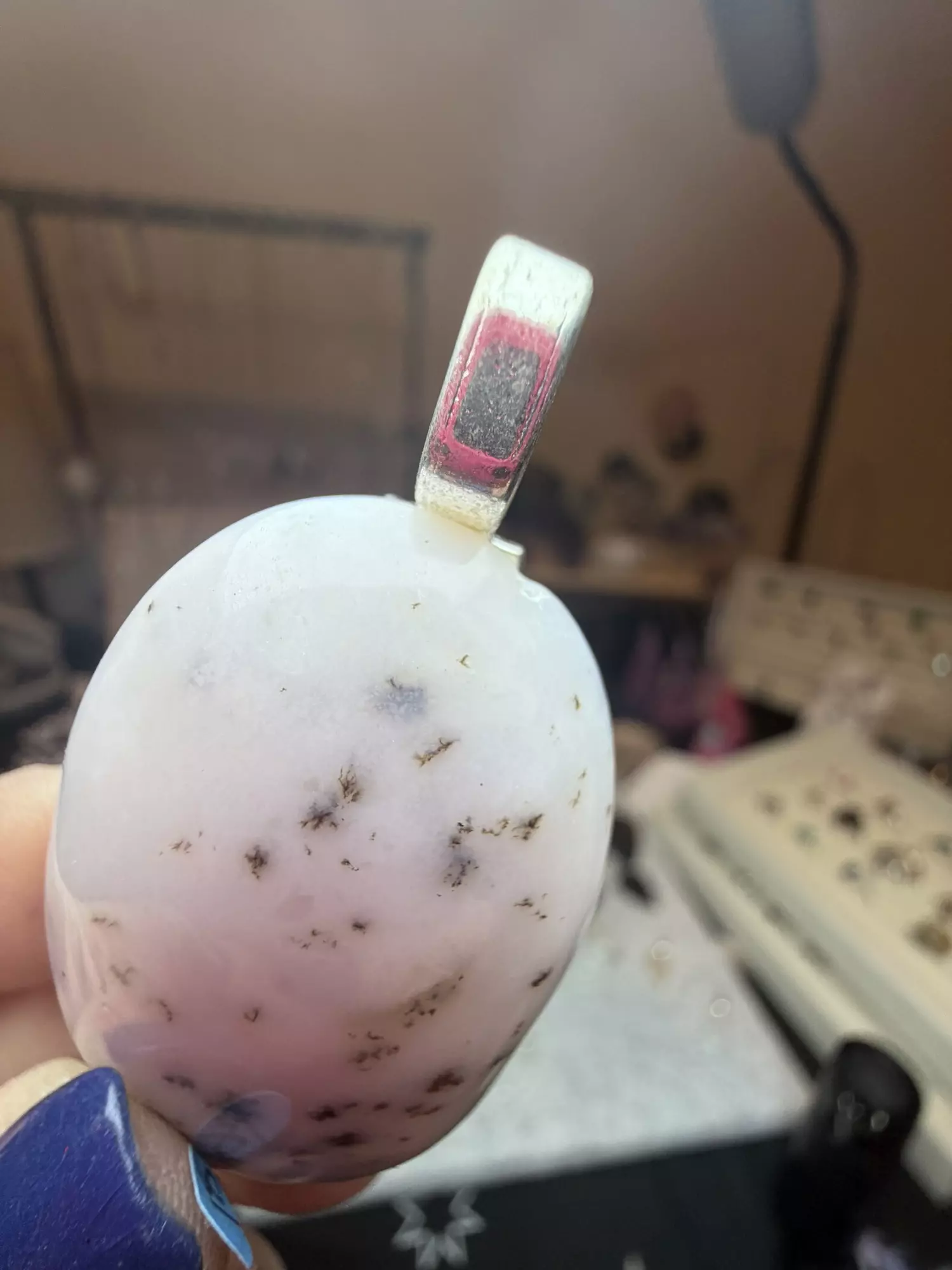 plant/big pink opal with chip at top-1