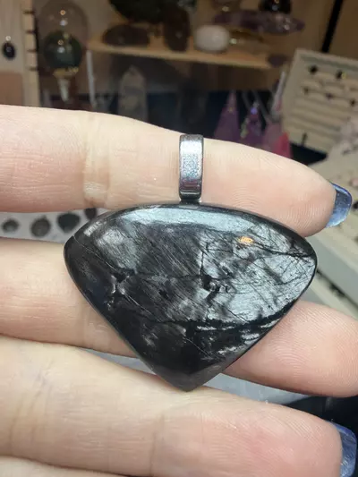 plant/hypersthene -0-thumbnail