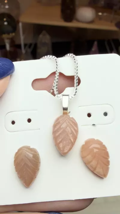 plant/sunstone leaf set $35-1-thumbnail