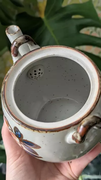 plant/Vintage teapot, likely made in Japan (unmarked)-2-thumbnail