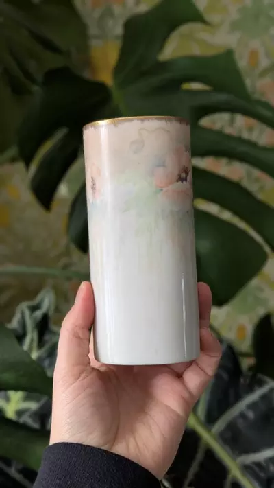 plant/Hand painted vase, signed Rita Reamer-3-thumbnail