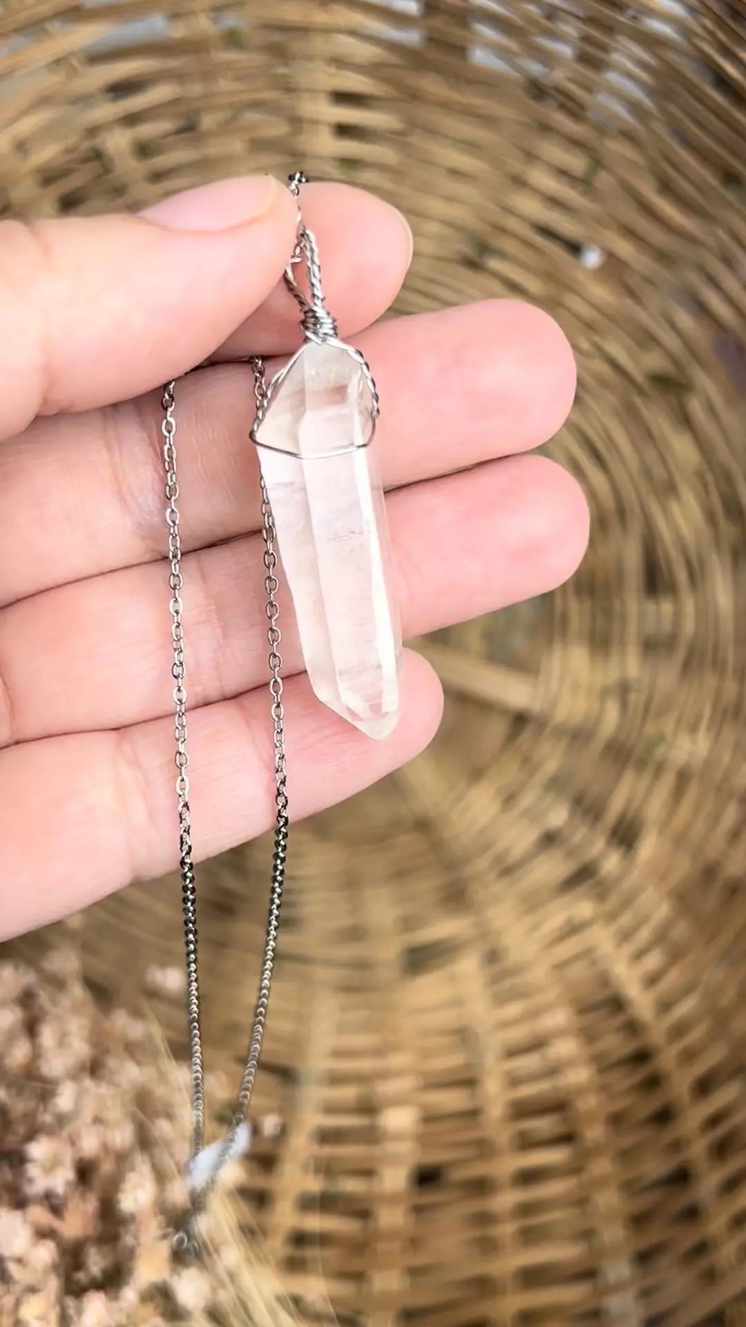 plant/Himalayan quartz naturally double terminated point necklace-0