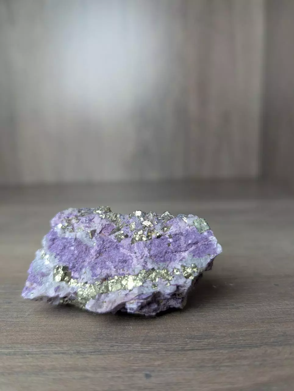 Purpurite with pyrite specimen thumbnail