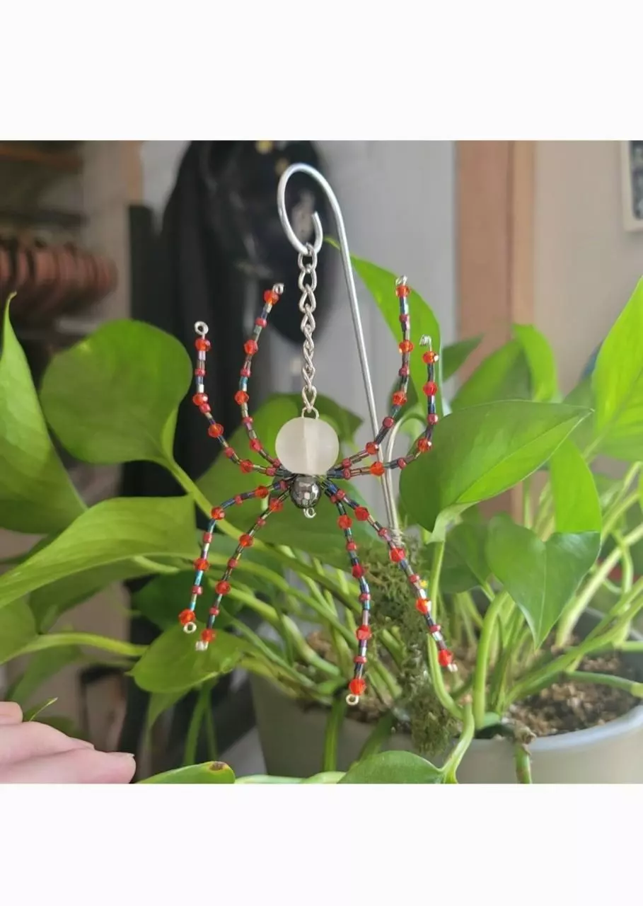 Crystal Beaded Spider thumbnail