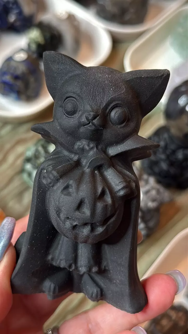 Spooky season black obsidian thumbnail