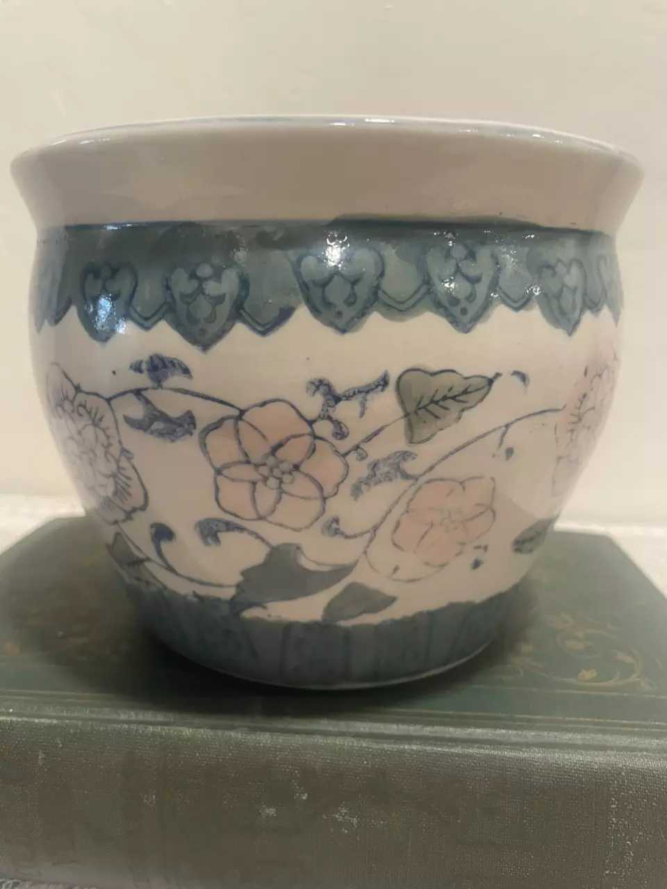 Chinoiserie Style Planter thumbnail