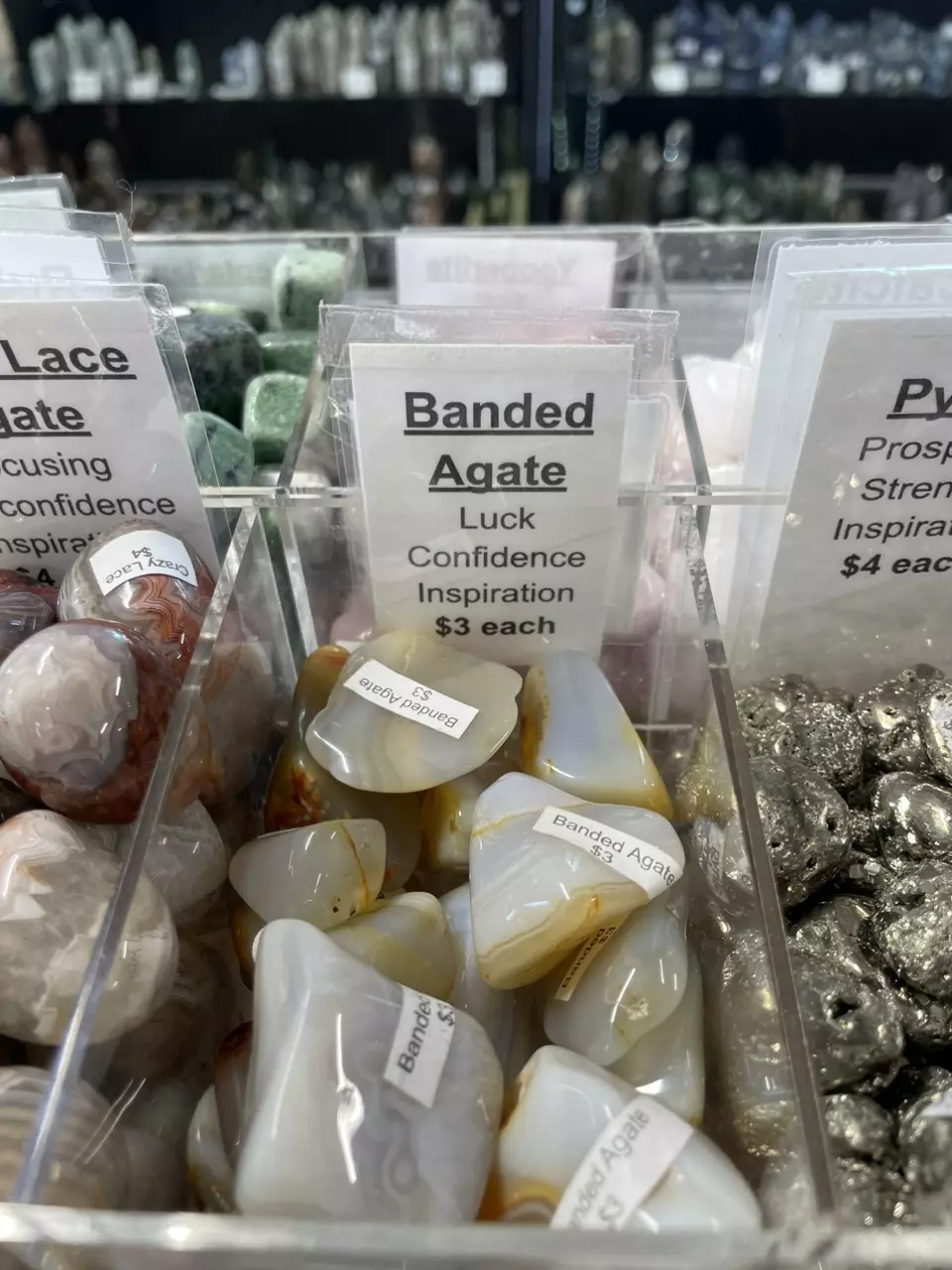 Banded Agate Tumbled Stones thumbnail