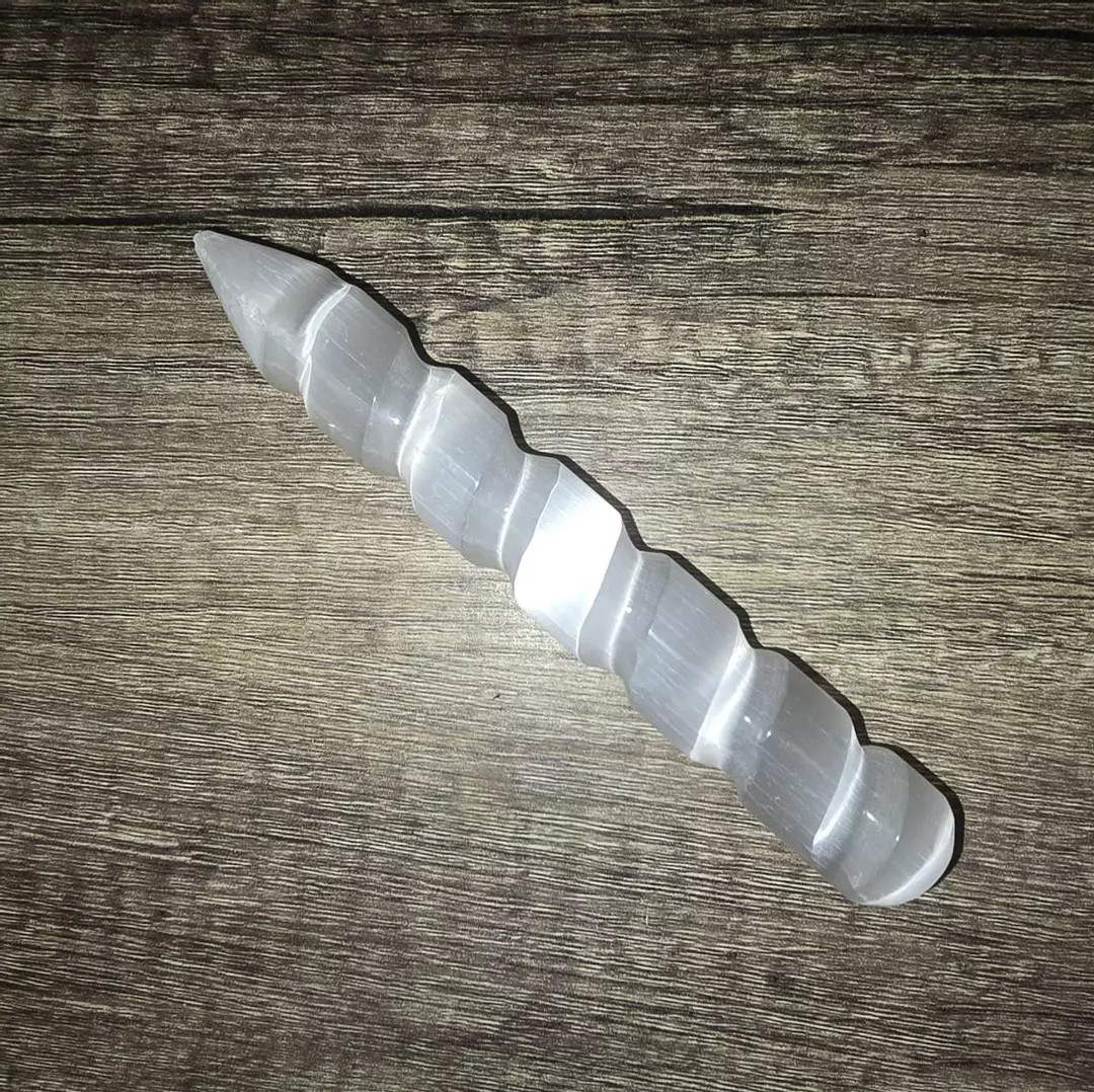 Satin Spare Selenite Wand thumbnail