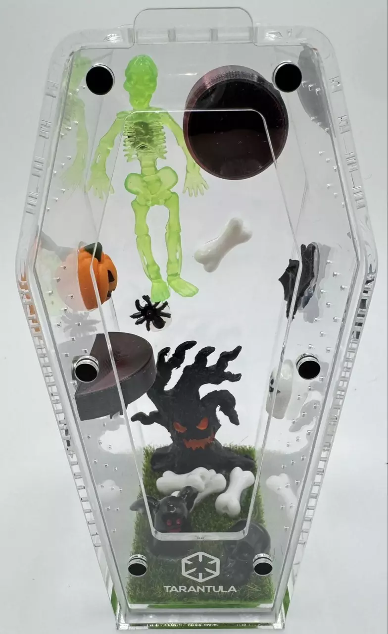 TC Coffin Enclosure- Spooky 1 thumbnail