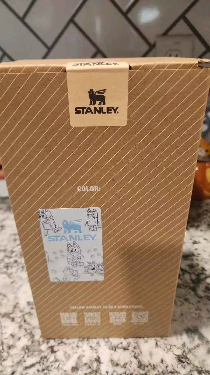 Bluey engraved 40 oz Stanley thumbnail