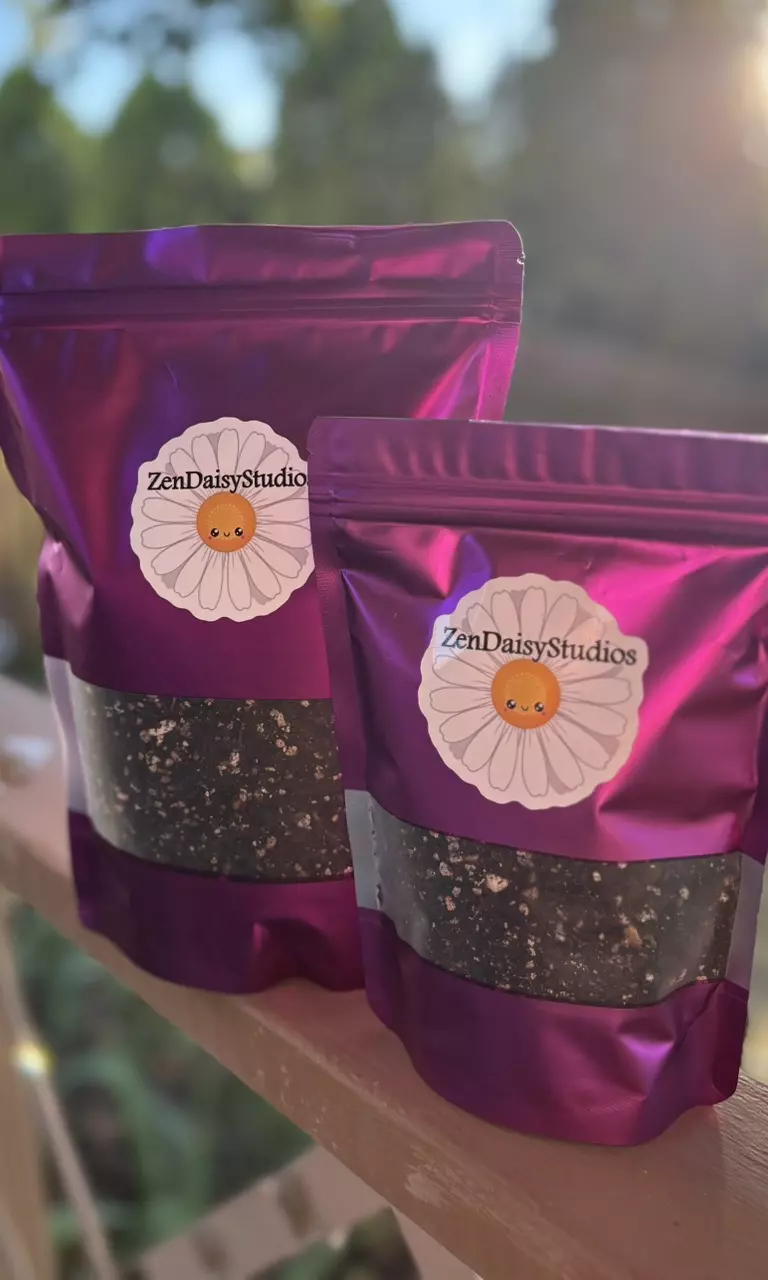 ✨ZenDaisyStudios Soil Mix – 4 lbs✨ thumbnail