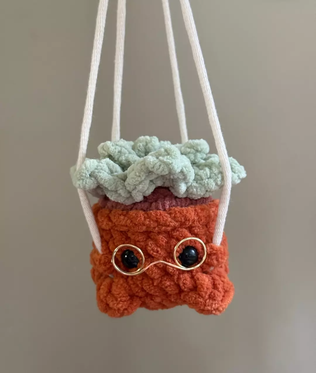 Suki the succulent - hanging plant, terracotta thumbnail
