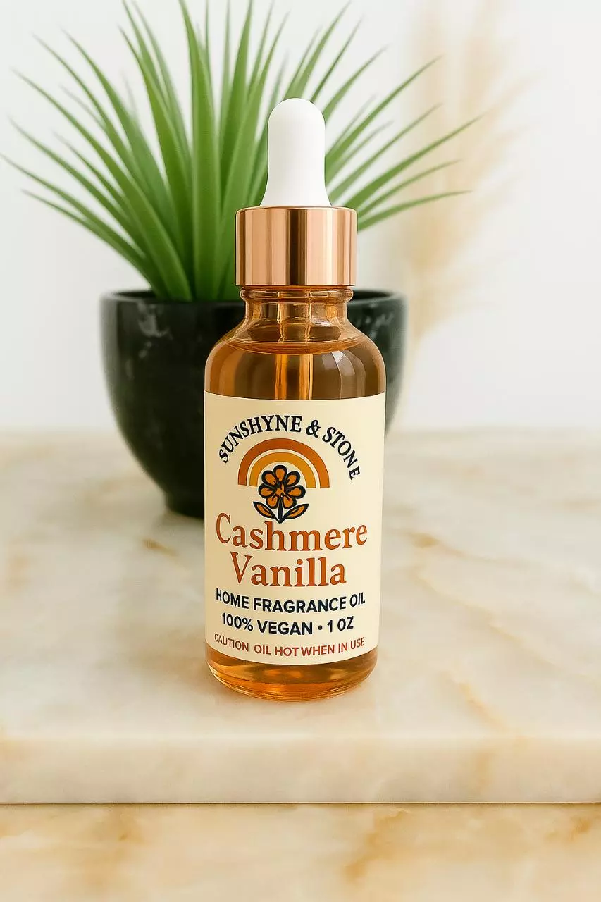 Cashmere Vanilla Home Fragrance Oil thumbnail