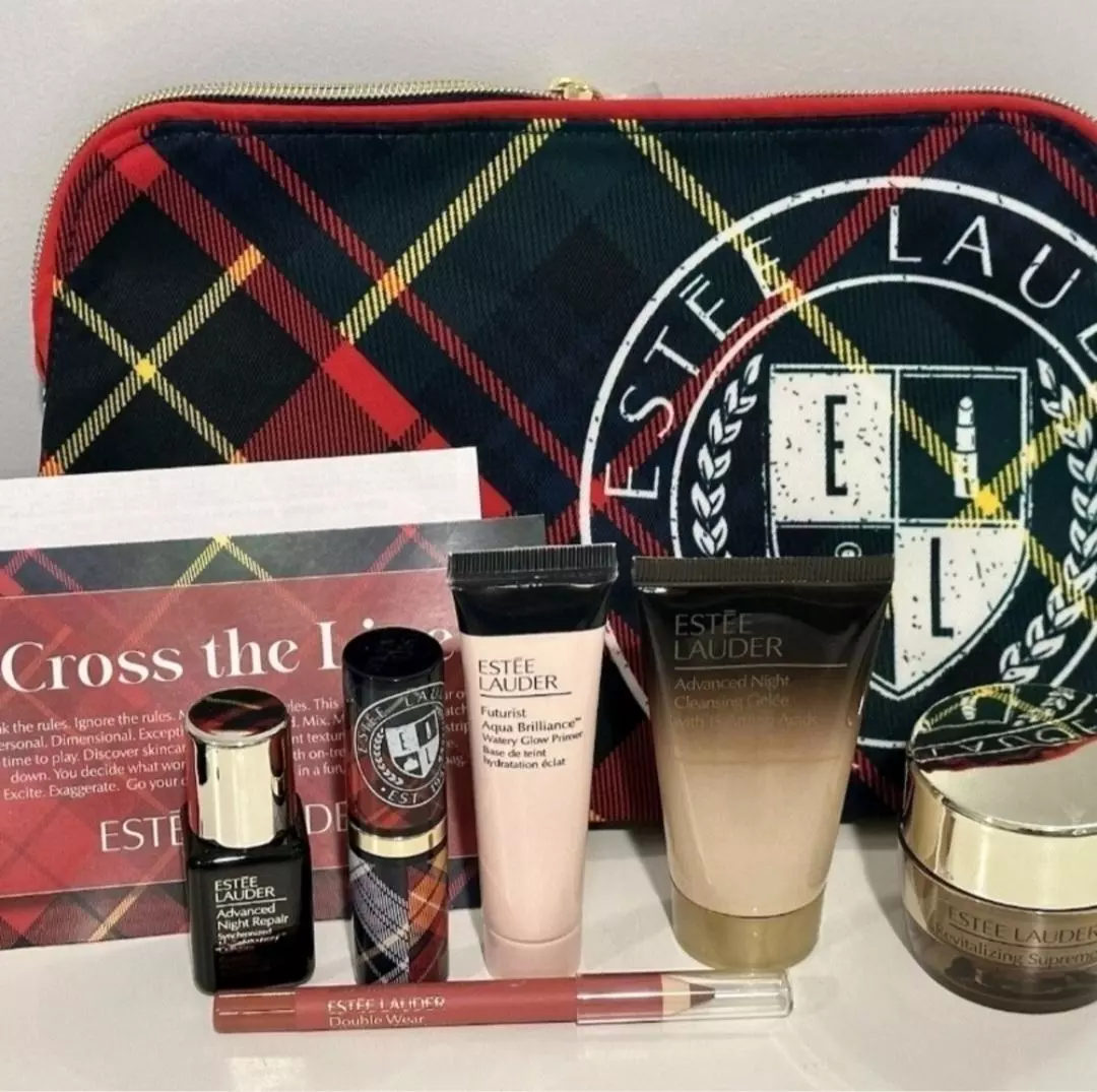 Estée Lauder Fall 2023 Tartan ‘Cross The Line’ 7-Piece Gift Set - Retails $165 thumbnail
