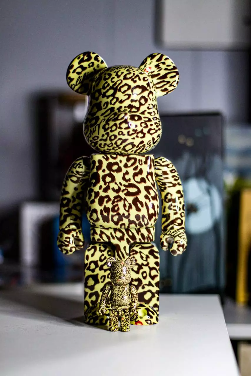 Bearbrick Amplifier 100% & 400% Set thumbnail