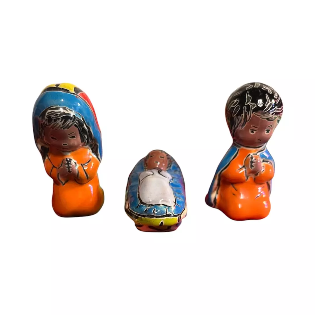 Item # 740 Talavera Mary, Joseph and Jesus. Mini Nativity  thumbnail