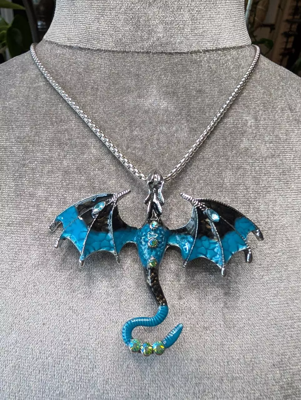 #132 Dragon necklace thumbnail