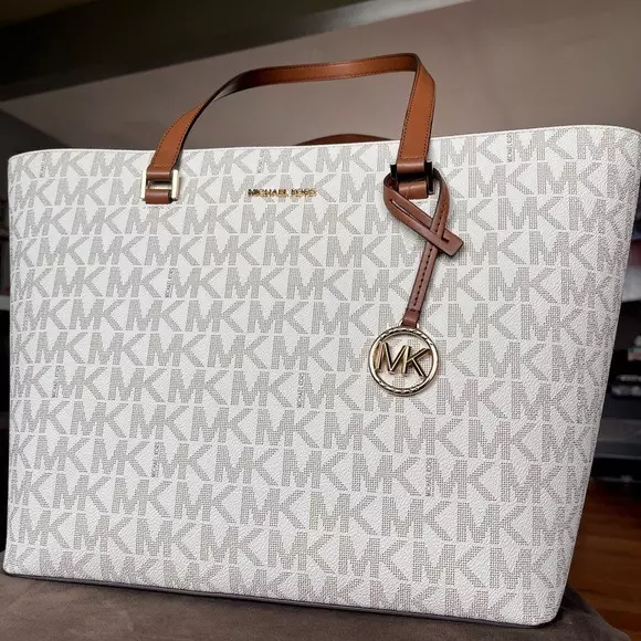 Michael Kors Savannah Tote thumbnail