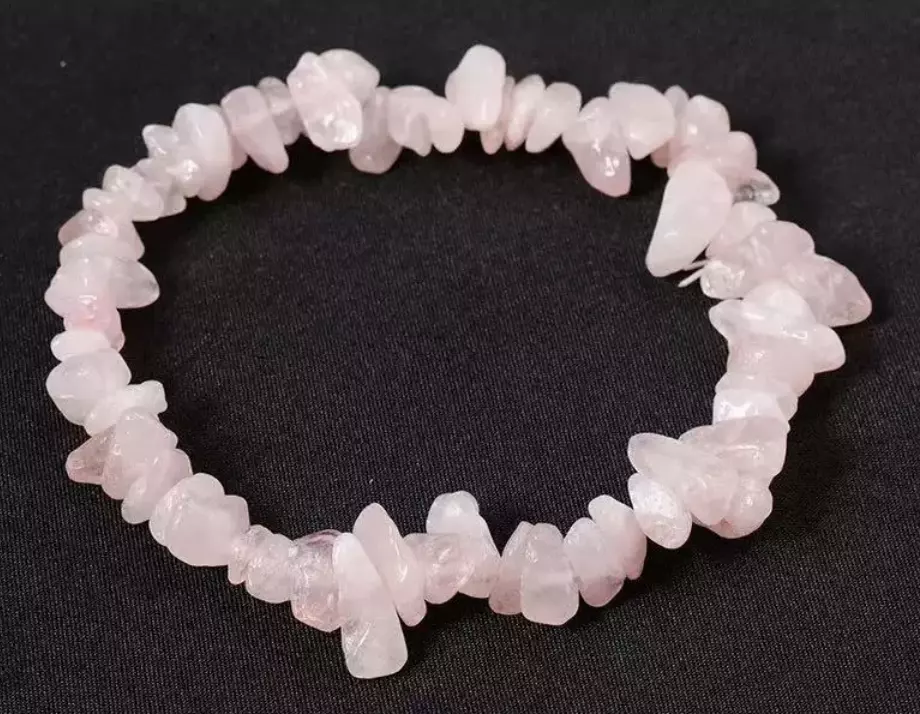 Natural Crystal Chip Bracelet -QT2511A62 thumbnail