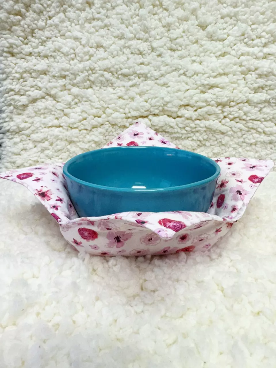 Pink floral microwaveable bowl cozy thumbnail