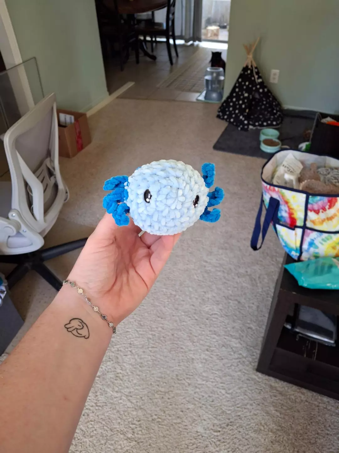 Axolotl - blue thumbnail