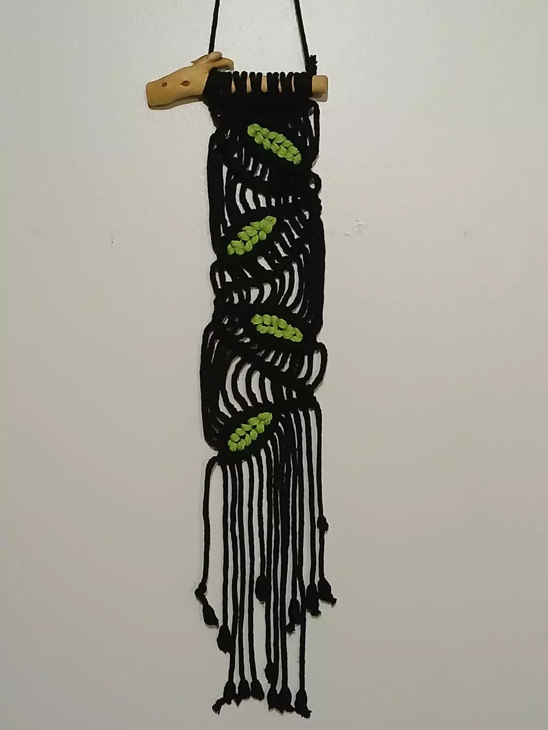 Macrame Leaves Wall Hanging thumbnail