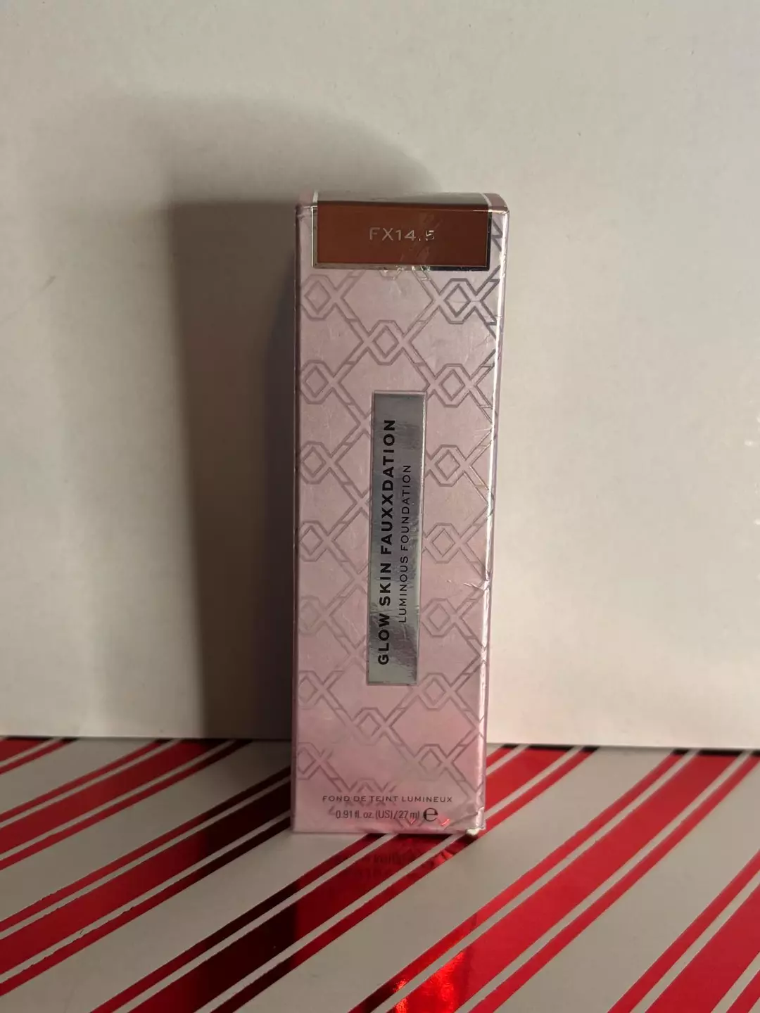 FX14.5 Glow Skin Fauxxdation Luminous Foundation thumbnail