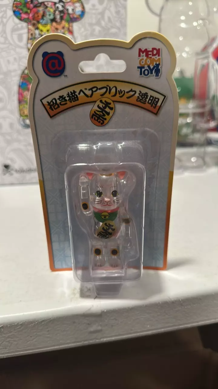 2014 Medicom Be@rbrick - Lucky Cat Maneki Neko Transparent 100% thumbnail