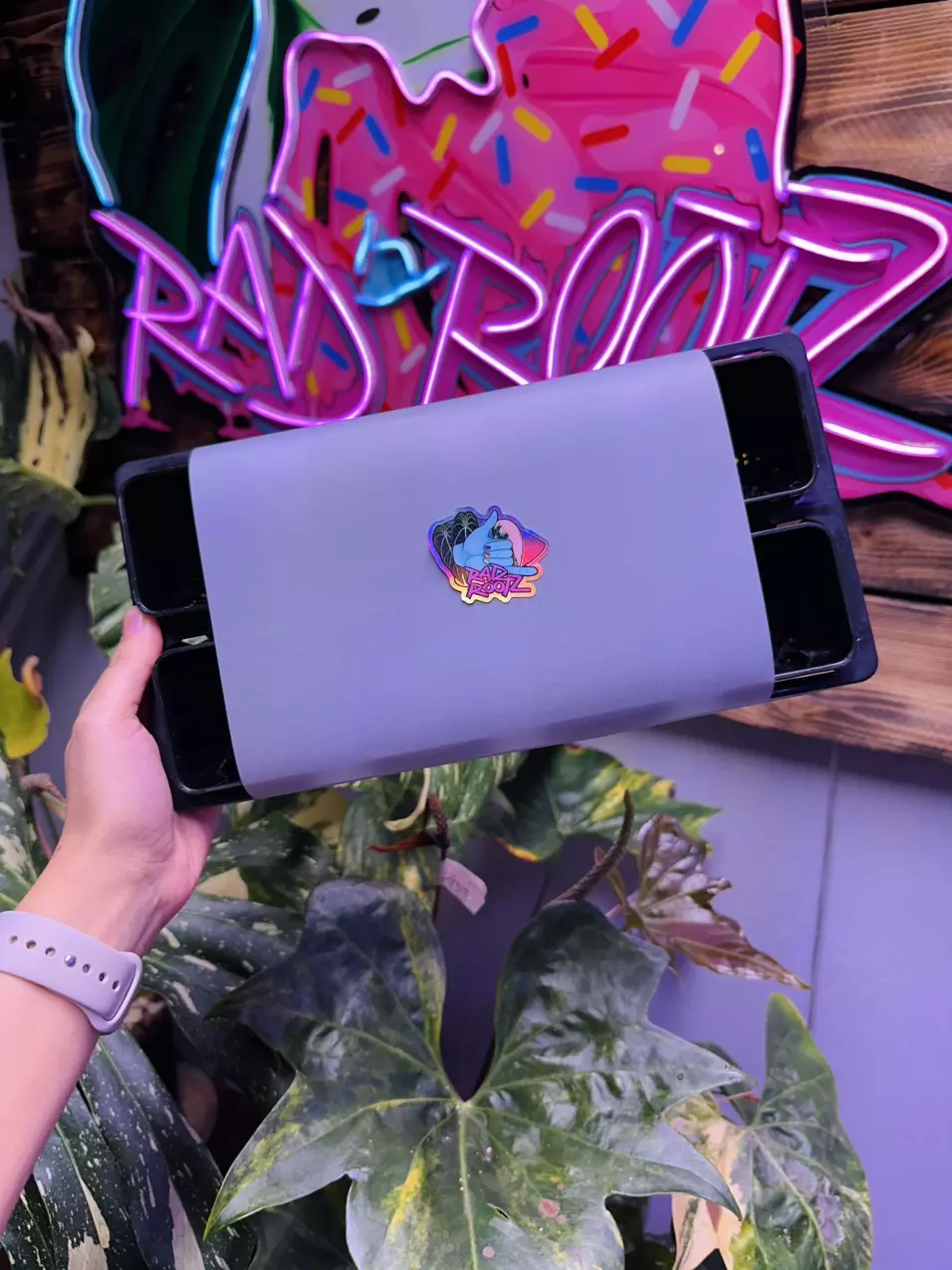 Murder 8 pot tray thumbnail