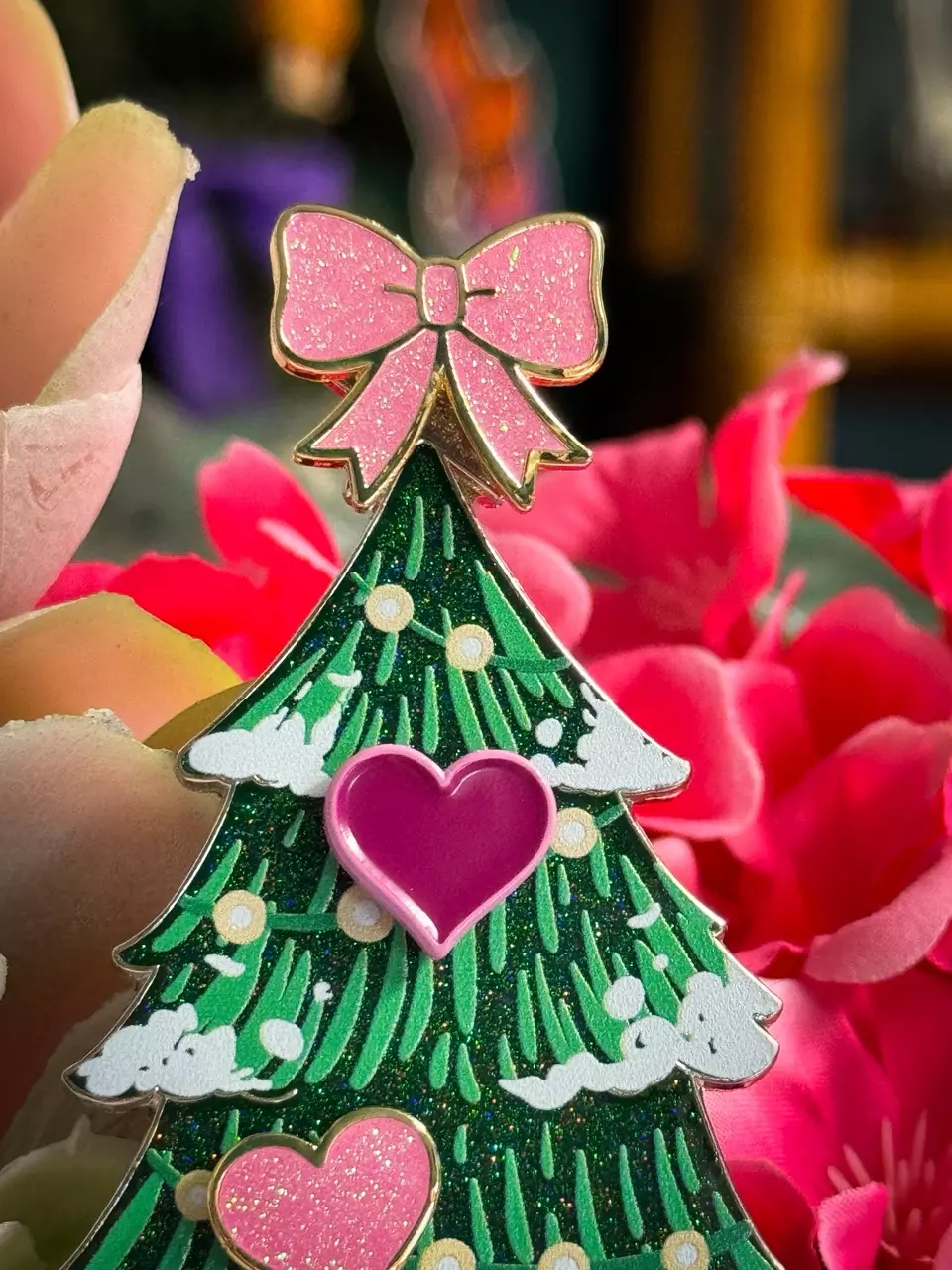 Dark Pink Dyed Metal Heart Magnet thumbnail