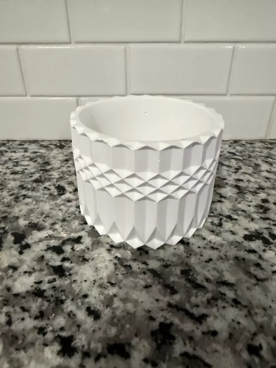 Circle Pot with detail thumbnail