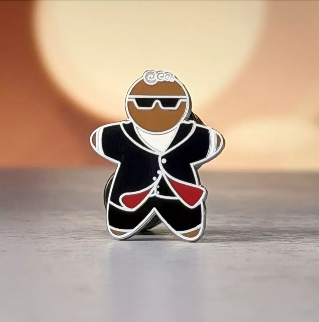 Gingerbread Doc- 12 Pin thumbnail